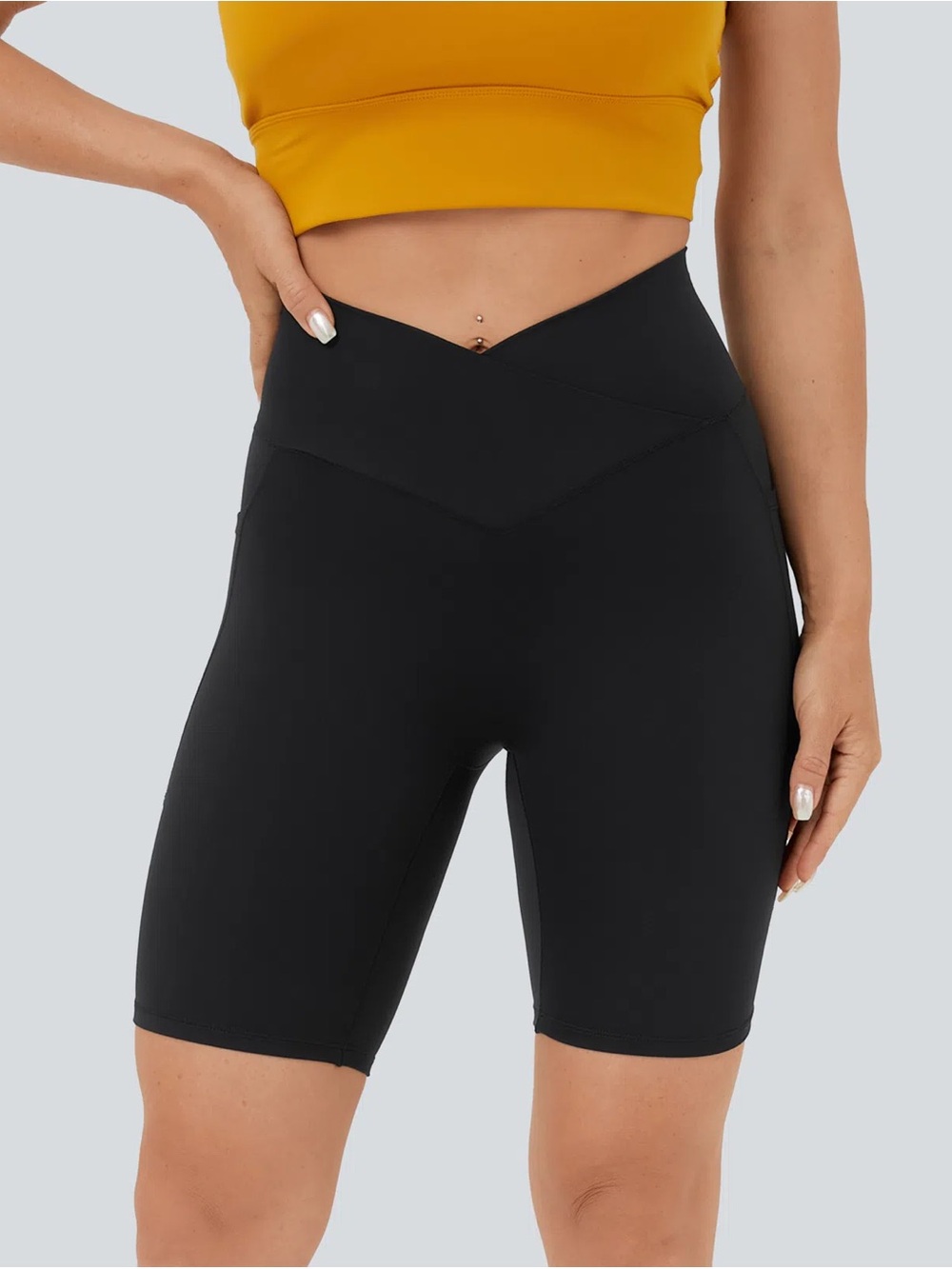 NWT Halara Black SoftlyZero Crossover Yoga Biker Shorts Size M